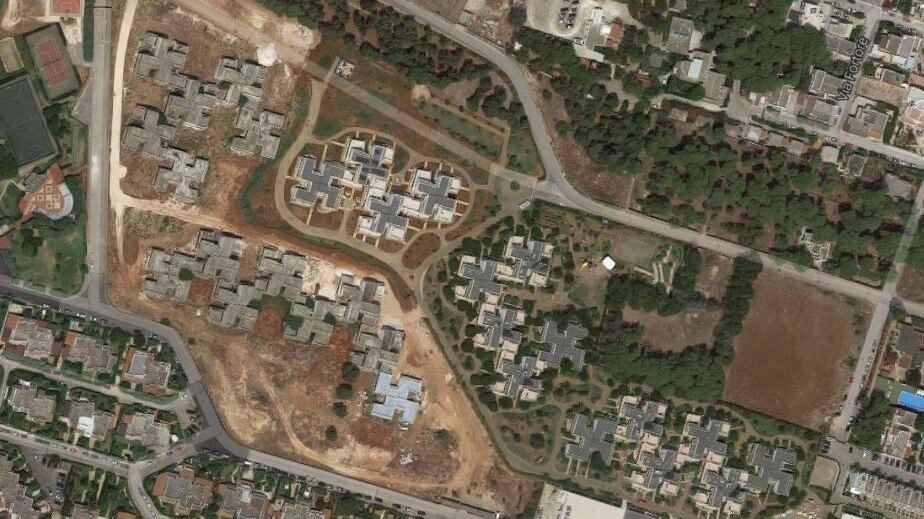 Google "scopre" villette a forma di svastica: è polemica a Brindisi