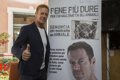 Rocco Siffredi lancia appello via Facebook per nuovi attori 16