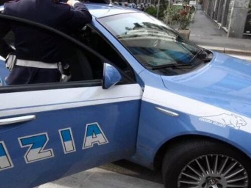 Mantova, abusivo aggredisce poliziotto: arrestato