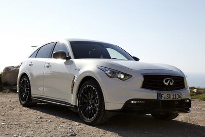 Infiniti FX Vettel Edition 9