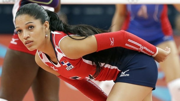 Azzurre e sexy: sotto rete si gioca il Mondiale più bello