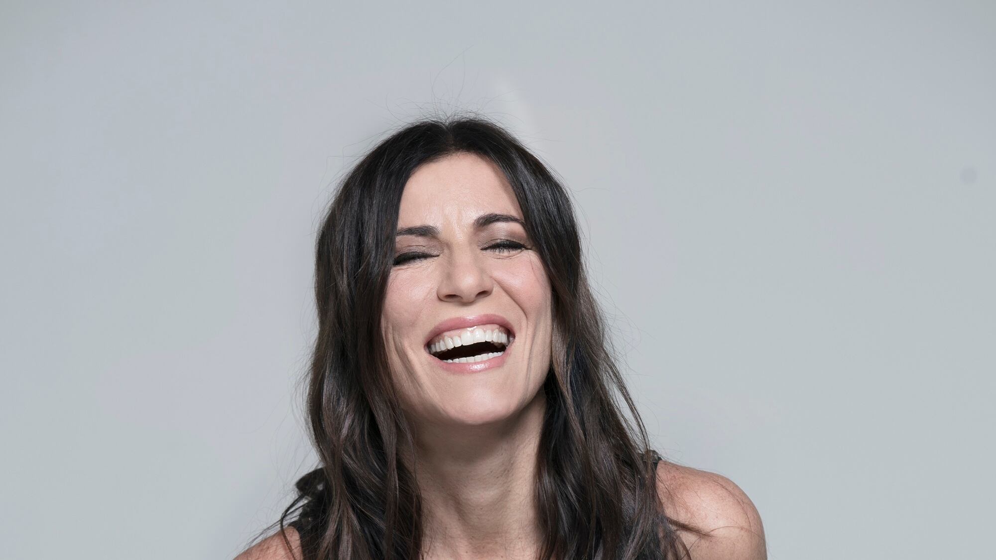 Elettronica, fede e gioia. La nuova Paola Turci scopre il "Secondo cuore"