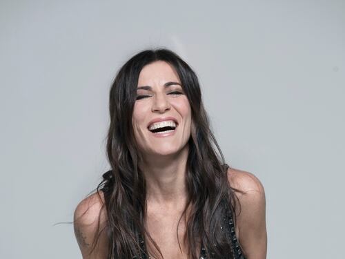 Elettronica, fede e gioia. La nuova Paola Turci scopre il "Secondo cuore"