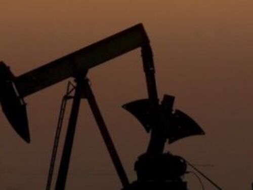 Libia, crisi politica paralizza industria petrolifera