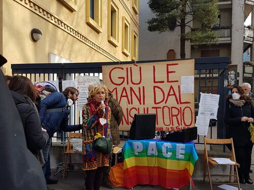 Sui consultori il Pd s'inventa una chiusura che non c'è