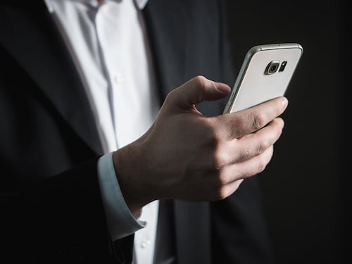 San Valentino, arriva il virus su WhatsApp