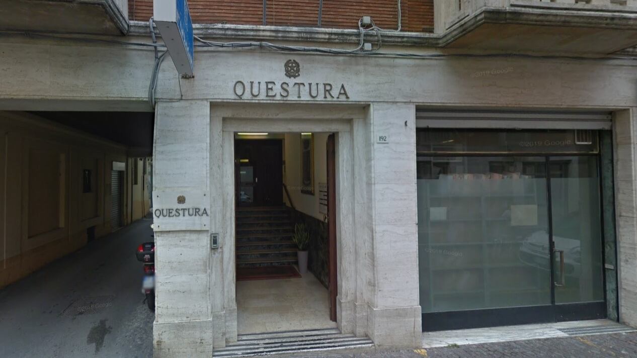 Rimini, albanese ubriaco aggredisce sanitari e agenti: arrestato