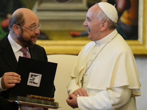 Europa laicista in ginocchio dal Papa