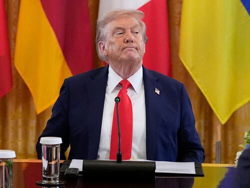 La frenata di Trump. "Non invierò soldati. E forse la Russia non vuole la pace"