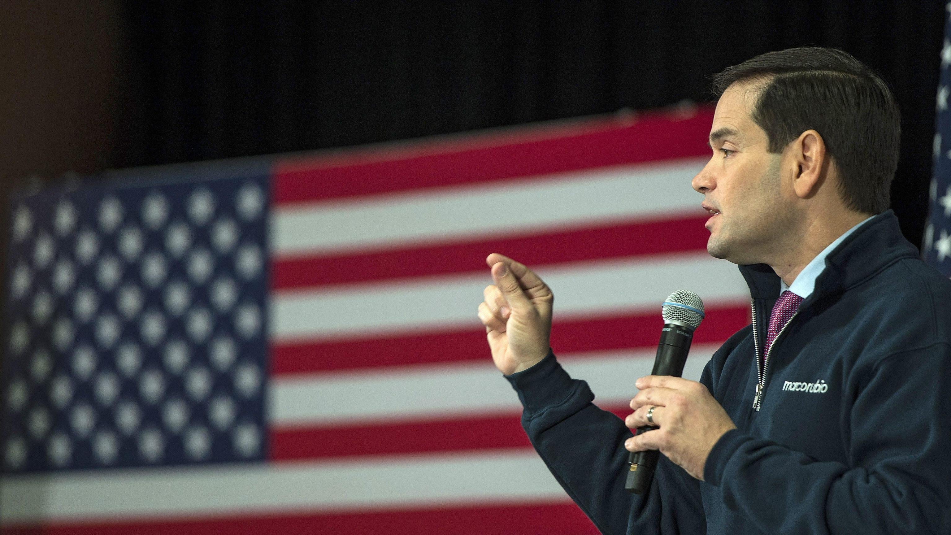Rubio: "Ho comprato un'arma per difendere la mia famiglia dall'Isis"