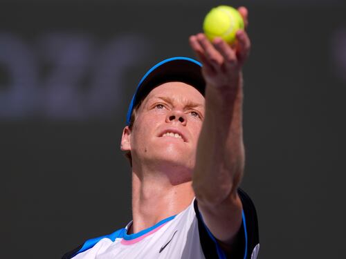 Un incredibile Sinner liquida Shelton in due set e vola ai quarti a Indian Wells