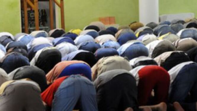 5 condanne per terrorismo islamico: "Moschea di Andria base di martiri"