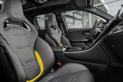 Mercedes-AMG GLC, guarda la gallery 20