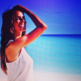 Alessia Reato, servizio in spiaggia 7