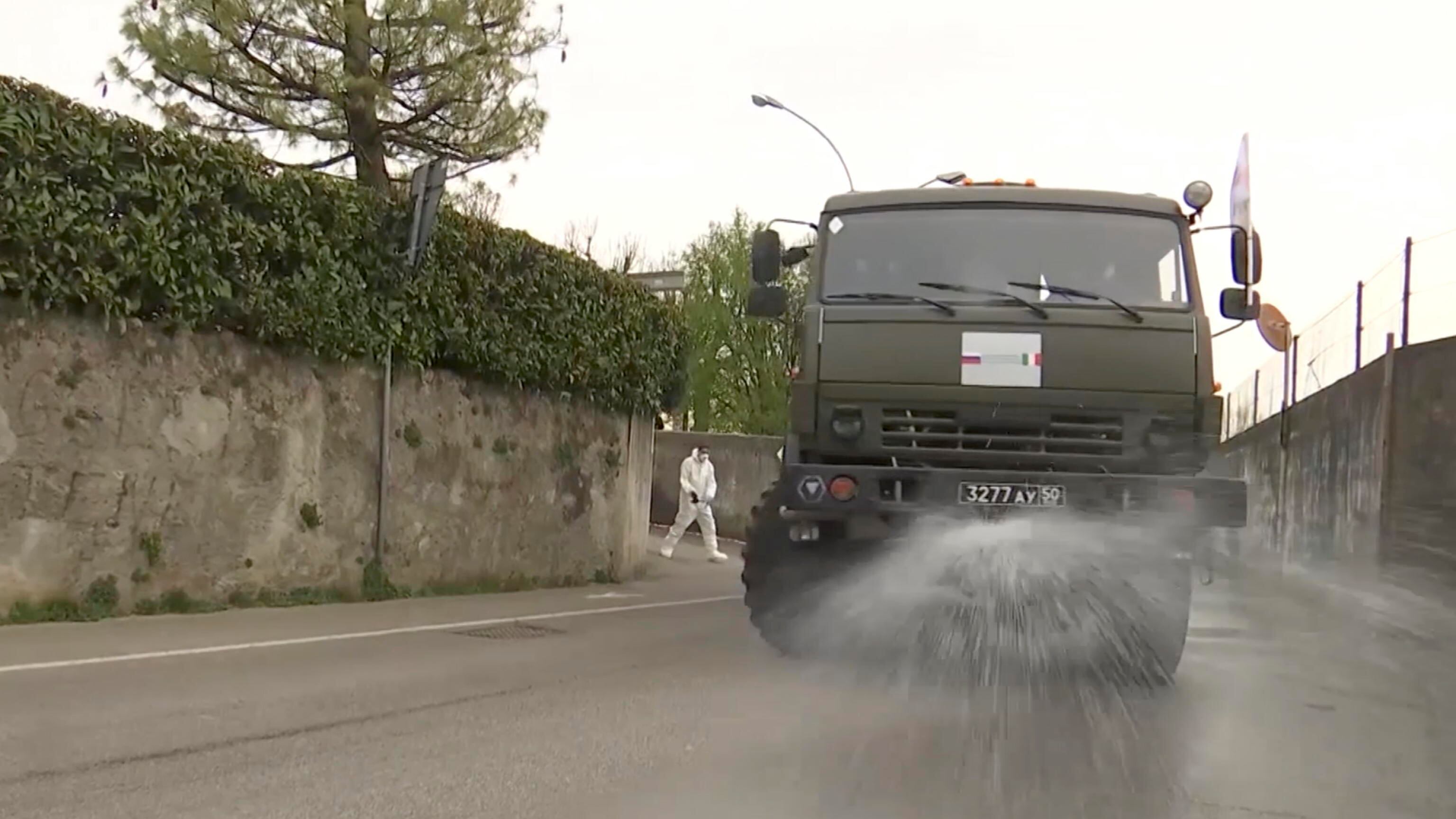 "I nostri militari mi dissero di impedirlo". Ecco cosa cercavano i russi in Italia
