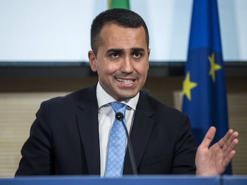 Di Maio contro Erdogan: "Stop esportazione armi in Turchia"