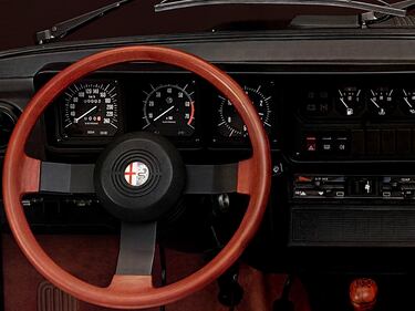 Alfa Romeo GTV6, guarda la gallery 9