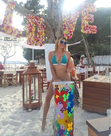 Paola Caruso sexy su Instagram e in televisione 28