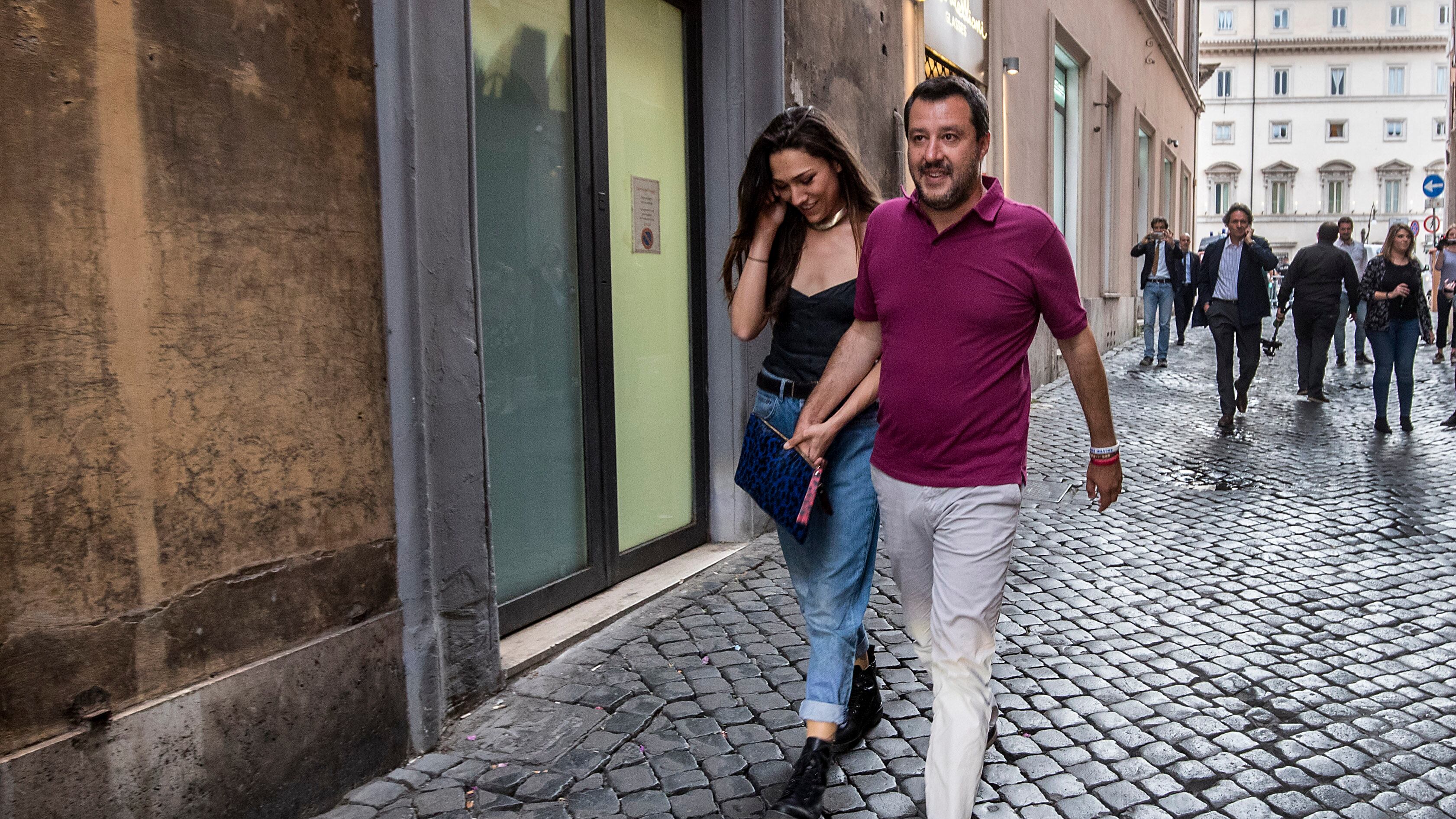 Matteo Salvini: "Non ho in programma matrimoni. Io e Francesca stiamo bene così"