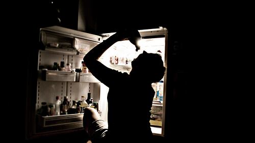 Gb, la donna che ingrassa anche mentre dorme