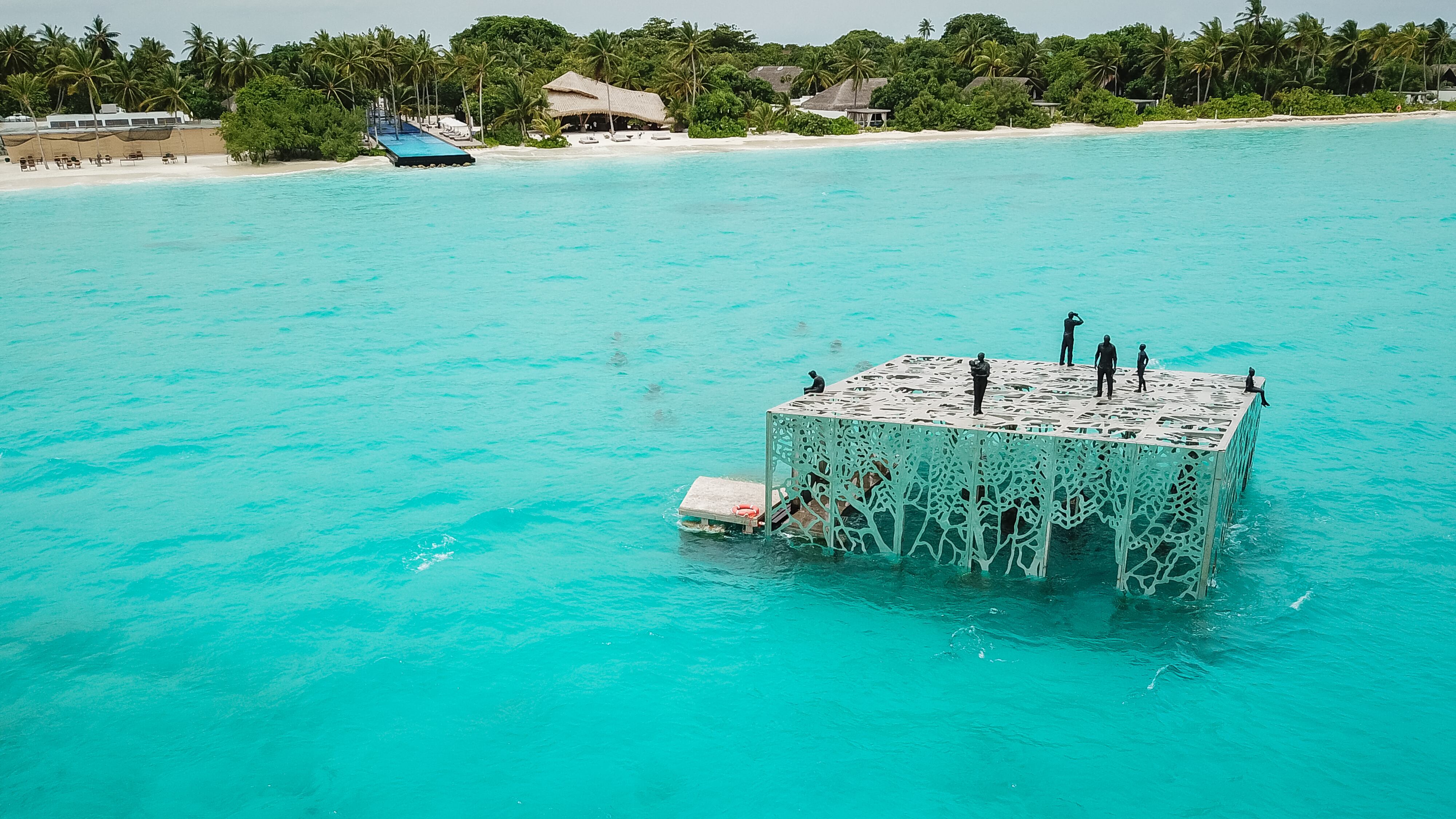 Maldive, le autorità distruggono le sculture giudicate anti islamiche