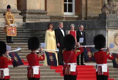 Trump incontra Theresa May a Blenheim Palace 8