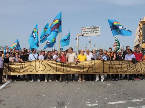 Villa San Giovanni, protestano i precari: bloccati traghetti per Sicilia