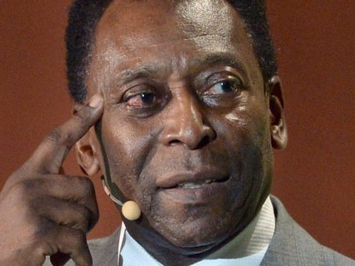Il gol numero 1000 di Pelè compie 45 anni (ma O'Rey è triste per il figlio)