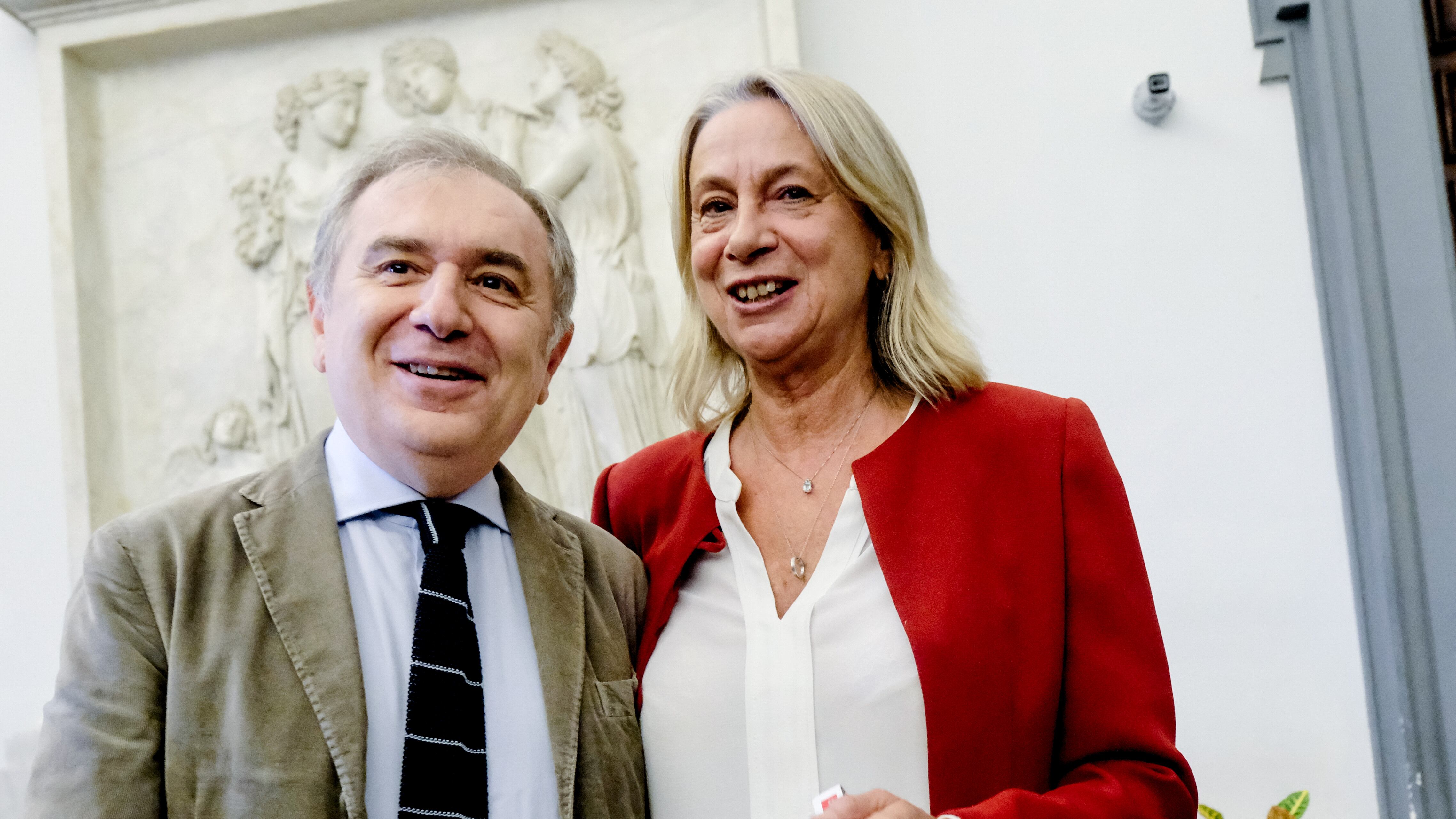 Anche la toga rossa pro-migranti Albano contro Musk: "Addio a X"