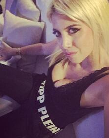 Wanda Nara, perizoma bollente 22