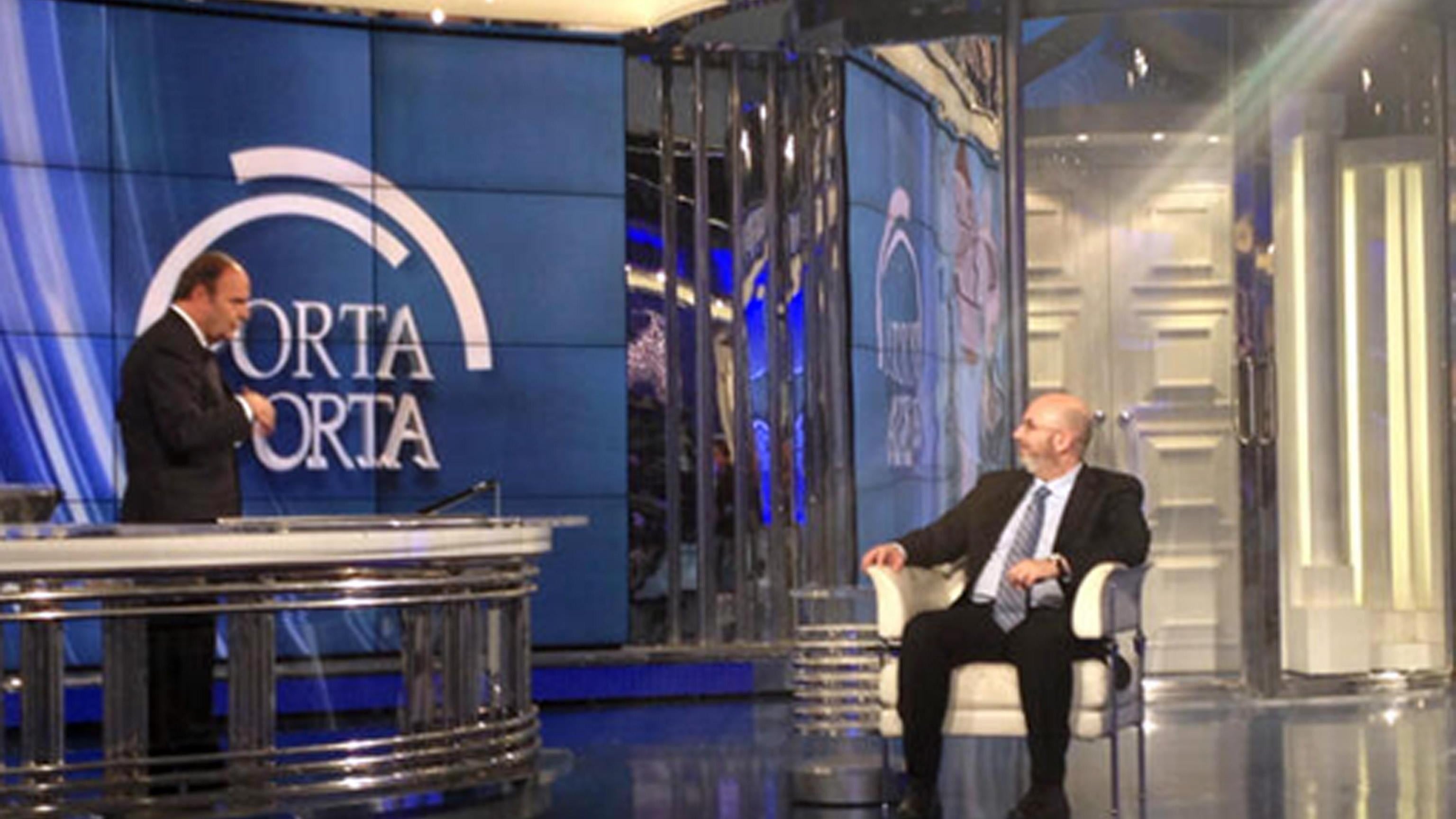 M5S, Mastrangeli ancora in tv e Crimi vuole espellerlo