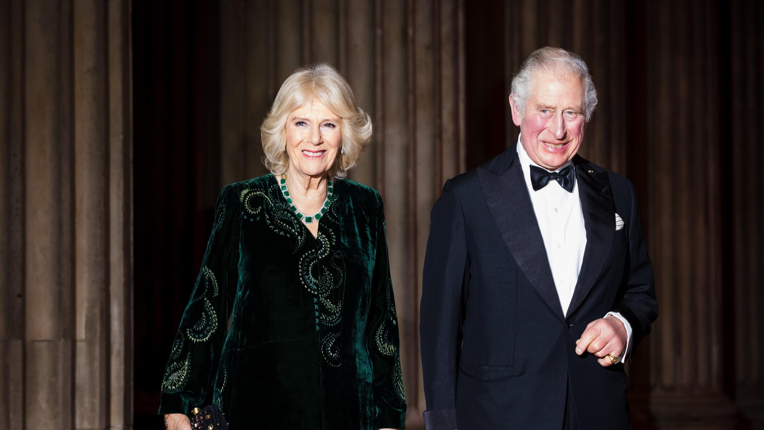 Camilla si è fatta sostituire dall'ex marito: ecco cosa è successo
