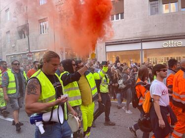 Trieste, migliaia di No pass in corteo 2