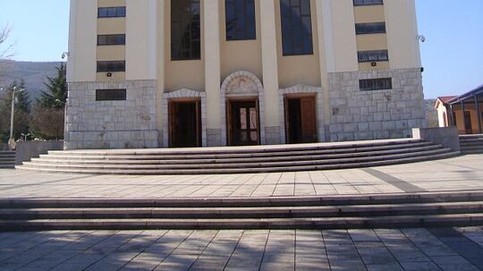 Medjugorje, Monsignor Peric: "False le 47 mila apparizioni mariane"