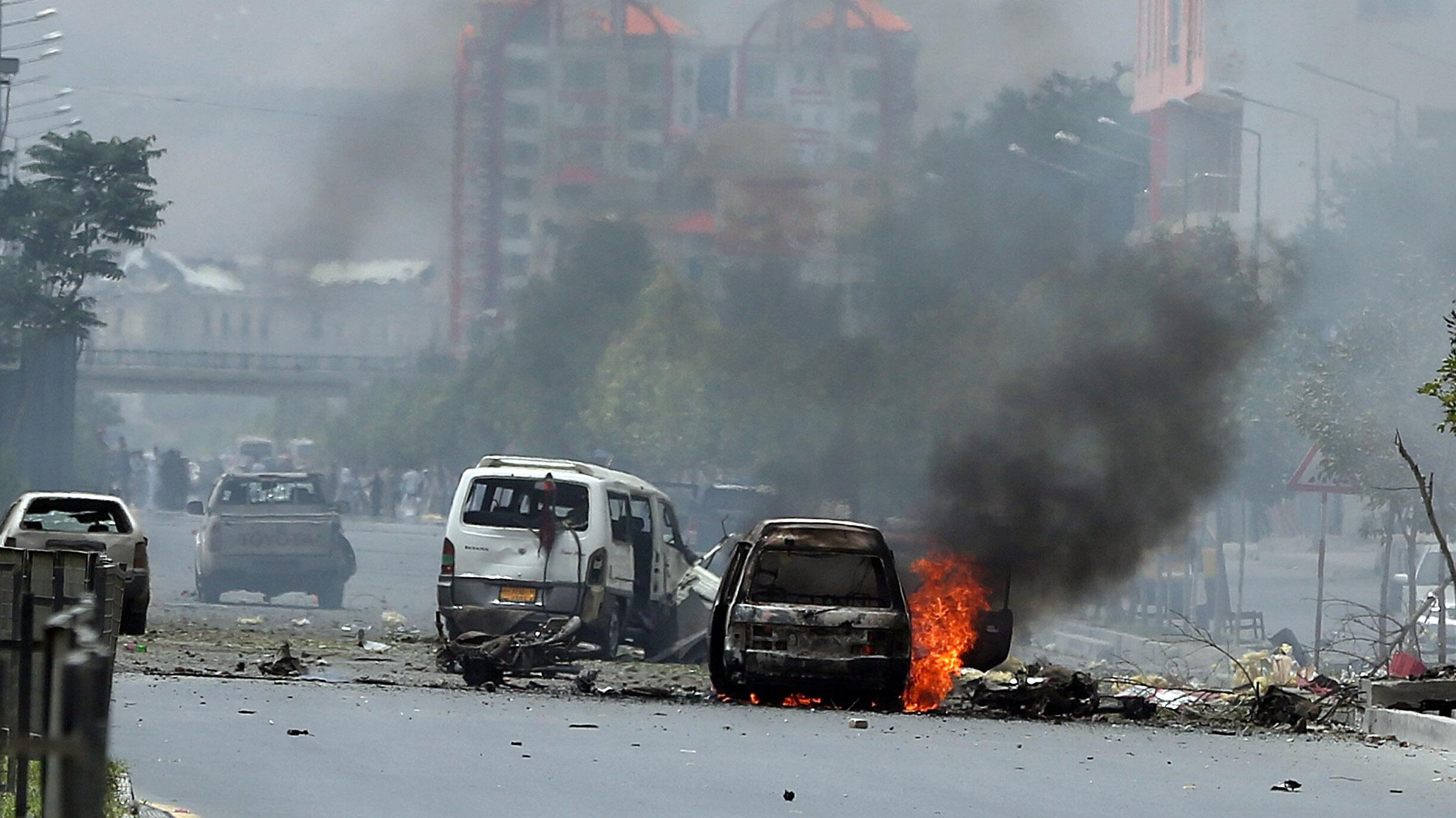 Attaccato il parlamento a Kabul. "Neutralizzato commando talebano"