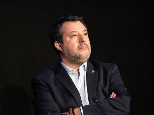 Lo scandalo dei giudici che sbagliano ma non pagano