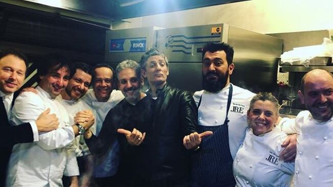 Beppe Fiorello, festa a sorpresa per i suoi 50 anni