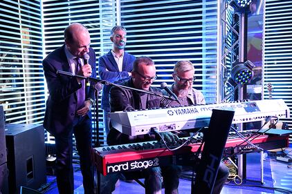 Musica e brindisi a Casa Sanremo, gli artisti in gara al Festival al party organizzato al Palafiori| 14