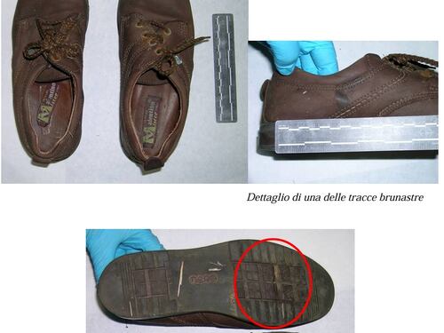 Garlasco, il giallo dei vestiti ritrovati nel canale. "Erano sporchi di rosso"