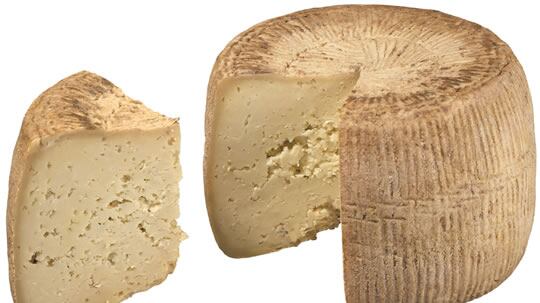 Potenza, sotto processo due produttori di formaggio pecorino