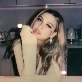 Nicole Anne Peltz manda in tilt i follower su Instagram 3