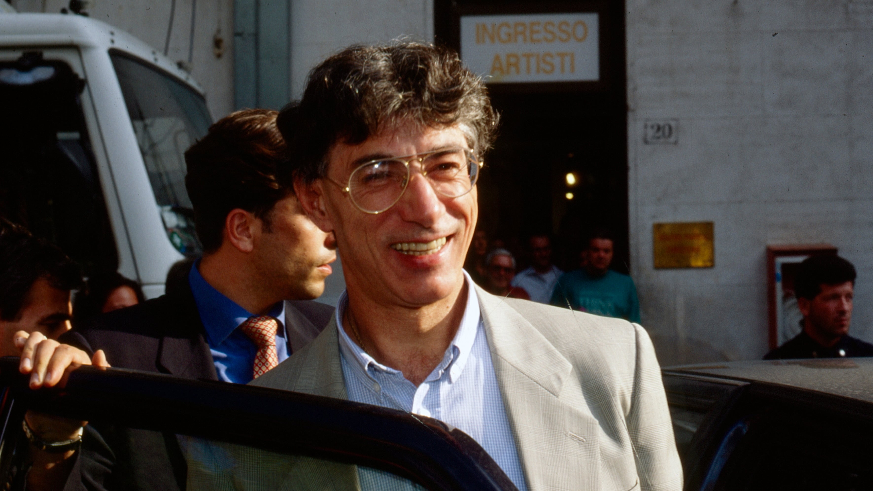 Gli alpini e il "Va Pensiero". Una cerimonia semplice per l'ultimo saluto a Bossi