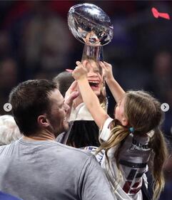 Il bacio che ha fatto sognare l’America del Super Bowl 5