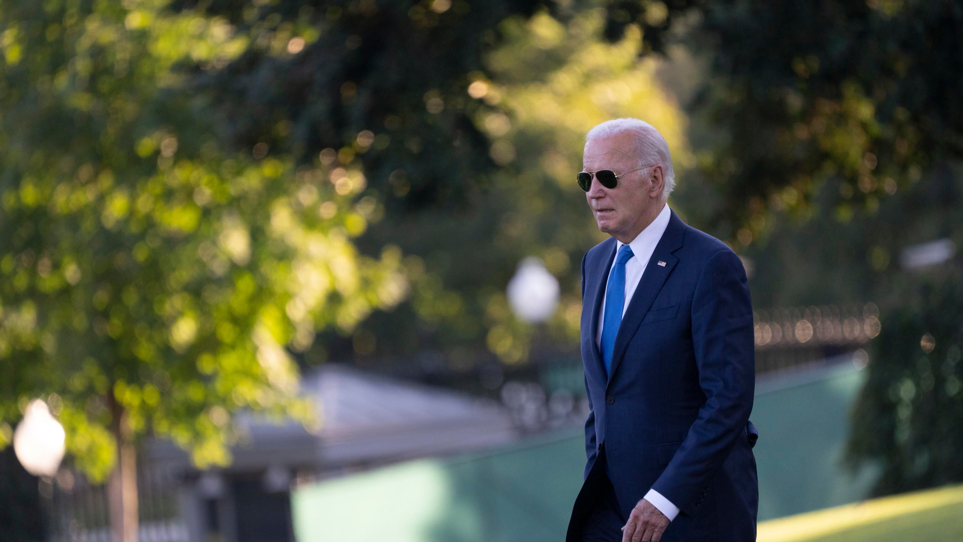 Paura per Biden, manifestante fuori da casa in Delaware: cosa è successo