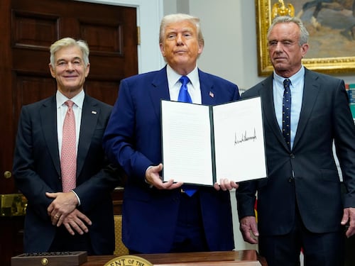Trump taglia i dazi su carne, pomodori e caffè. Ma a Washington infuria il caso “pasta italiana”