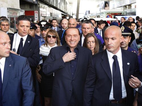 Con Silvio sul Frecciarossa: caffè, giornali e il sogno 53%