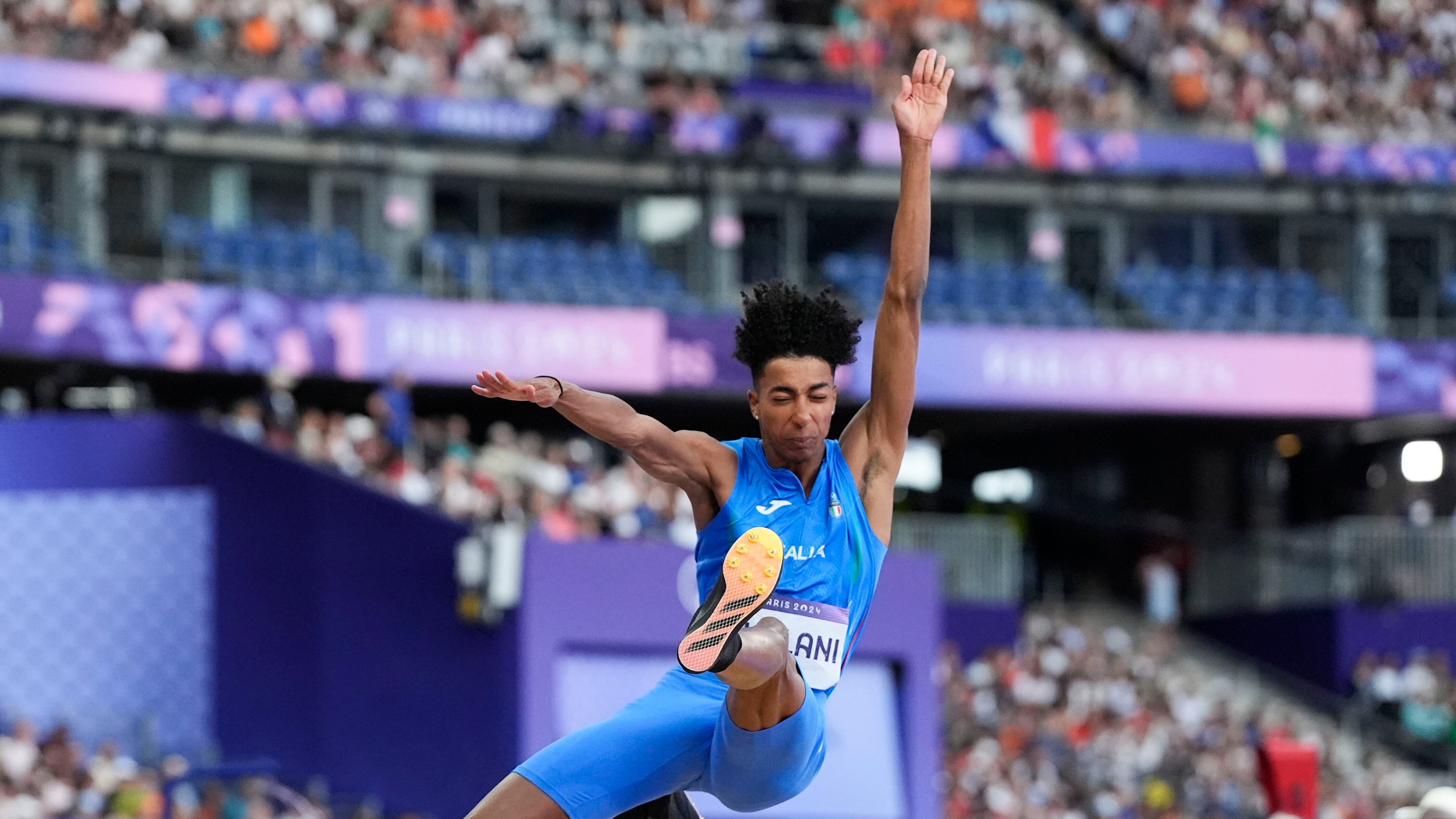 Mattia Furlani sfiora l’impresa nel lungo: va a due centimetri dall’argento, è bronzo