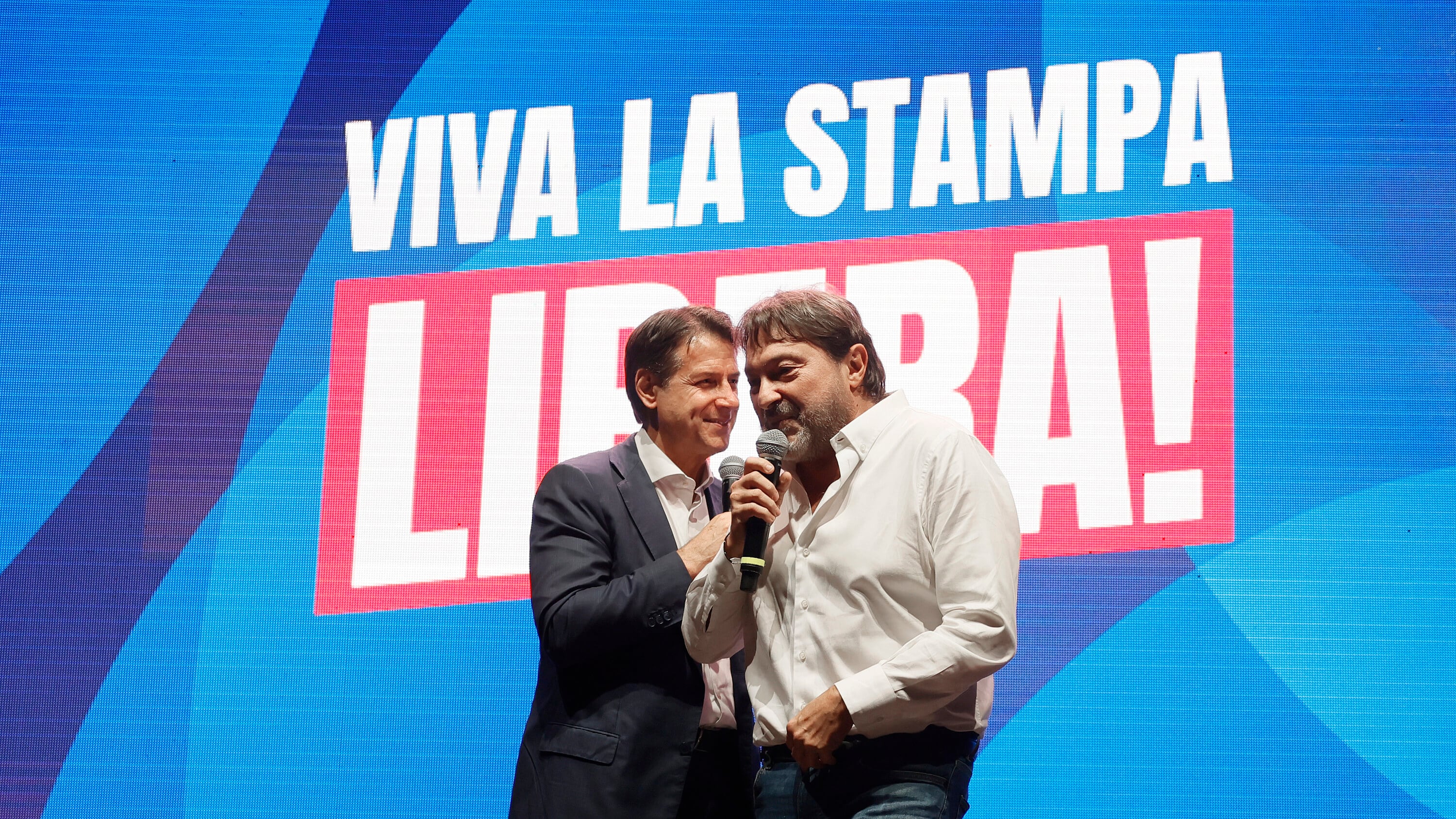 Il sit-in per Ranucci diventa anti-governo. "Italia Paese malato"