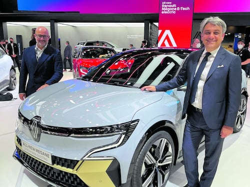 Renault, l'addio di De Meo dopo lo strappo con Macron