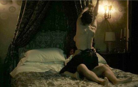 Monica Bellucci, topless in tv 4